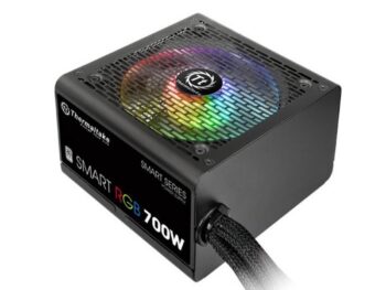 Блок питания Thermaltake ATX 700W Smart RGB 700 80+ white (20+4pin) APFC 120mm fan color LED 6xSATA
