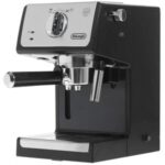 DeLonghi рожковая кофеварка ECP33.21.W