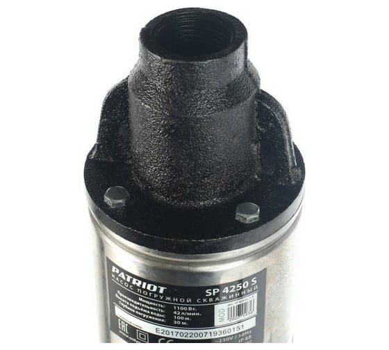 35a781f193a07e50f6a0144f3f90f1c9.jpg Насос скважинный PATRIOT SP 4250 S, винтовой тип, 1100 Вт, 2520 л/час, подъем - 100 м, кабель 26 м.